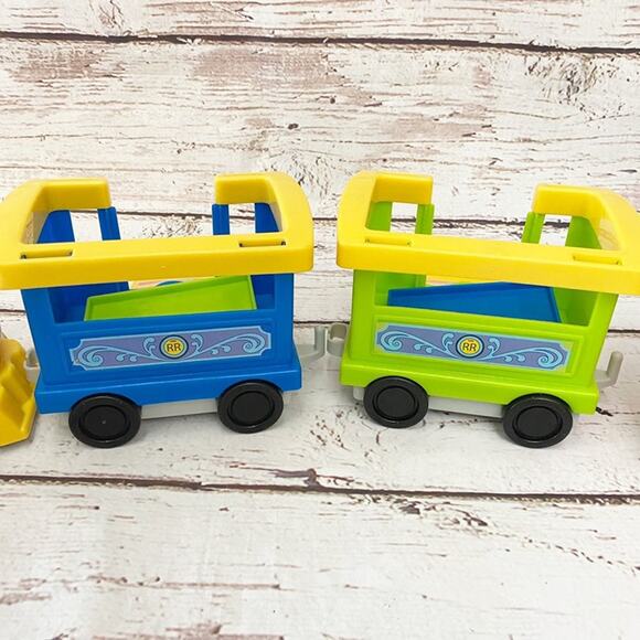FISHER PRICE Little People Train - Picture 11 of 12